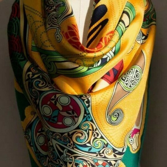 %100 Mulberry silk scarf shawl wrap 18mm Twill - Picture 1 of 3